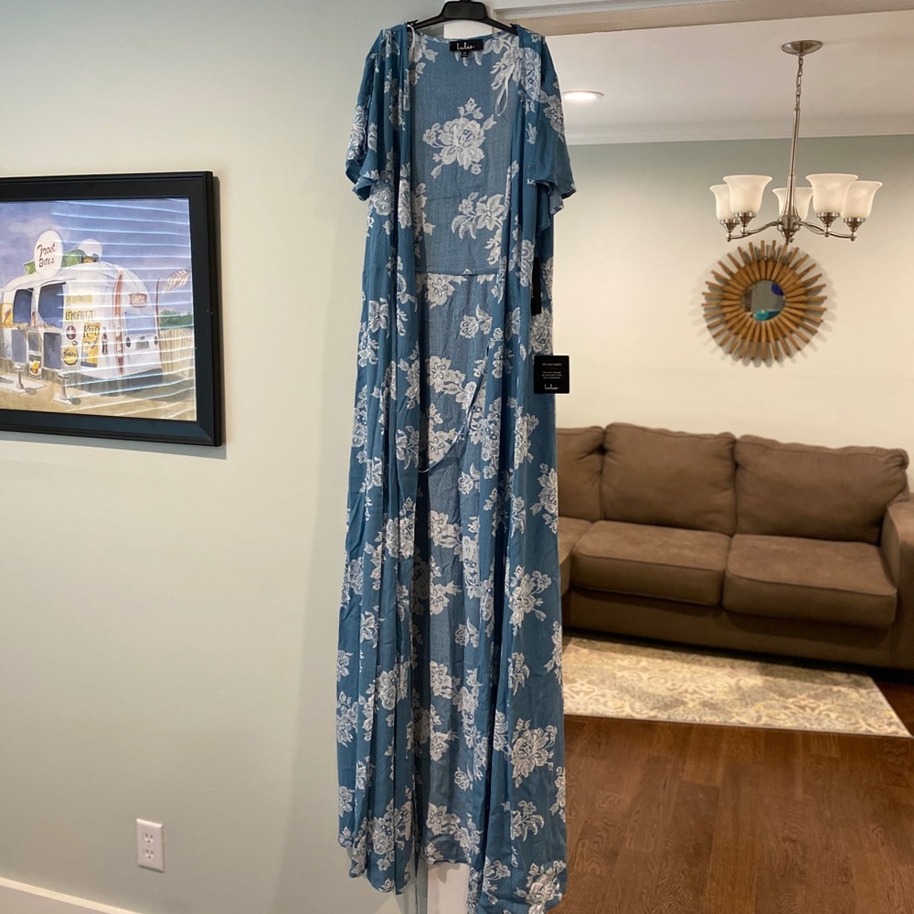 Lulu’s Dresses - Picture 9 of 10